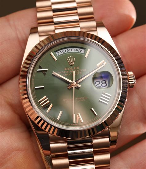 rolex day-date 40 green dial price